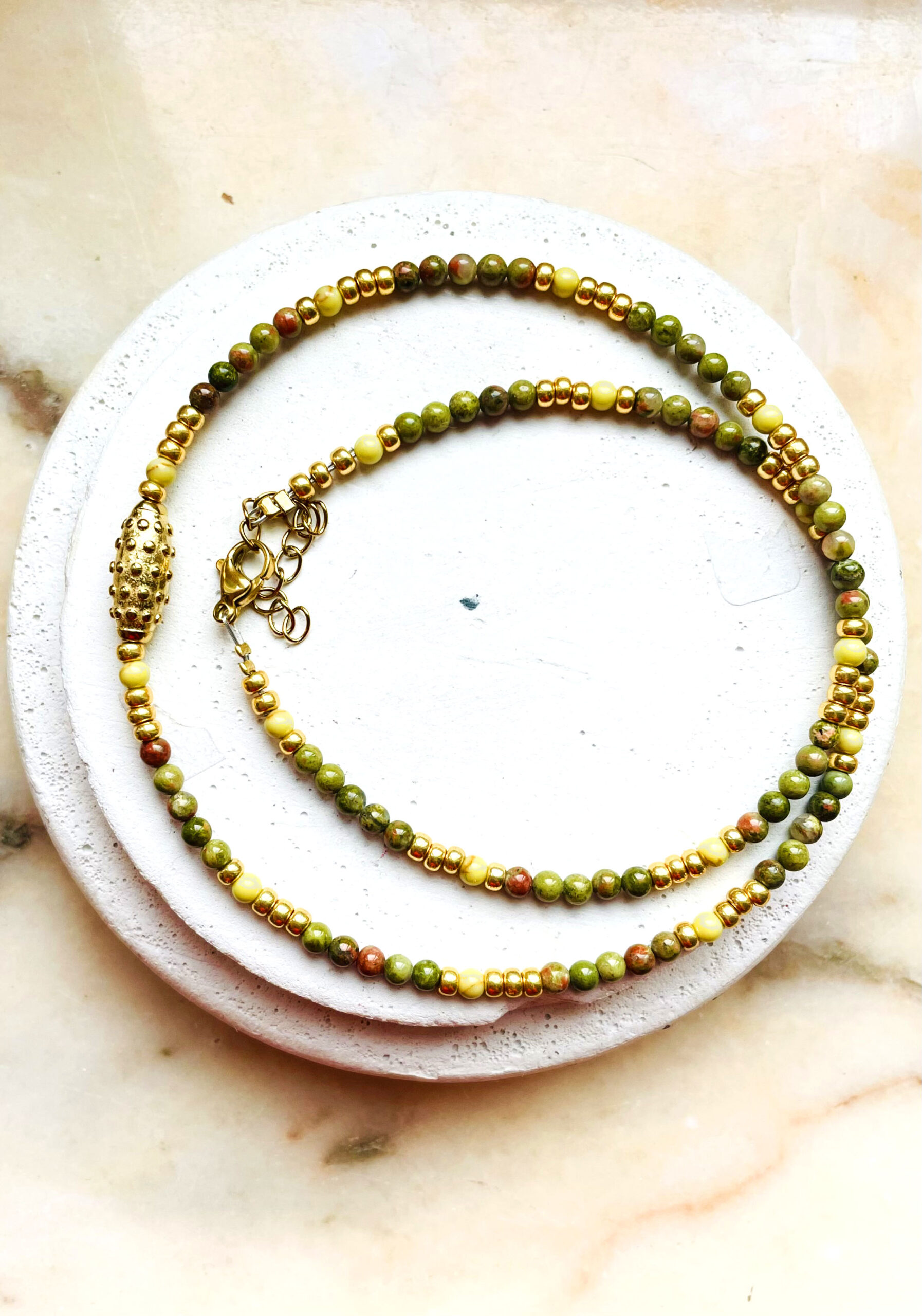 Collier ARIELLE kaki