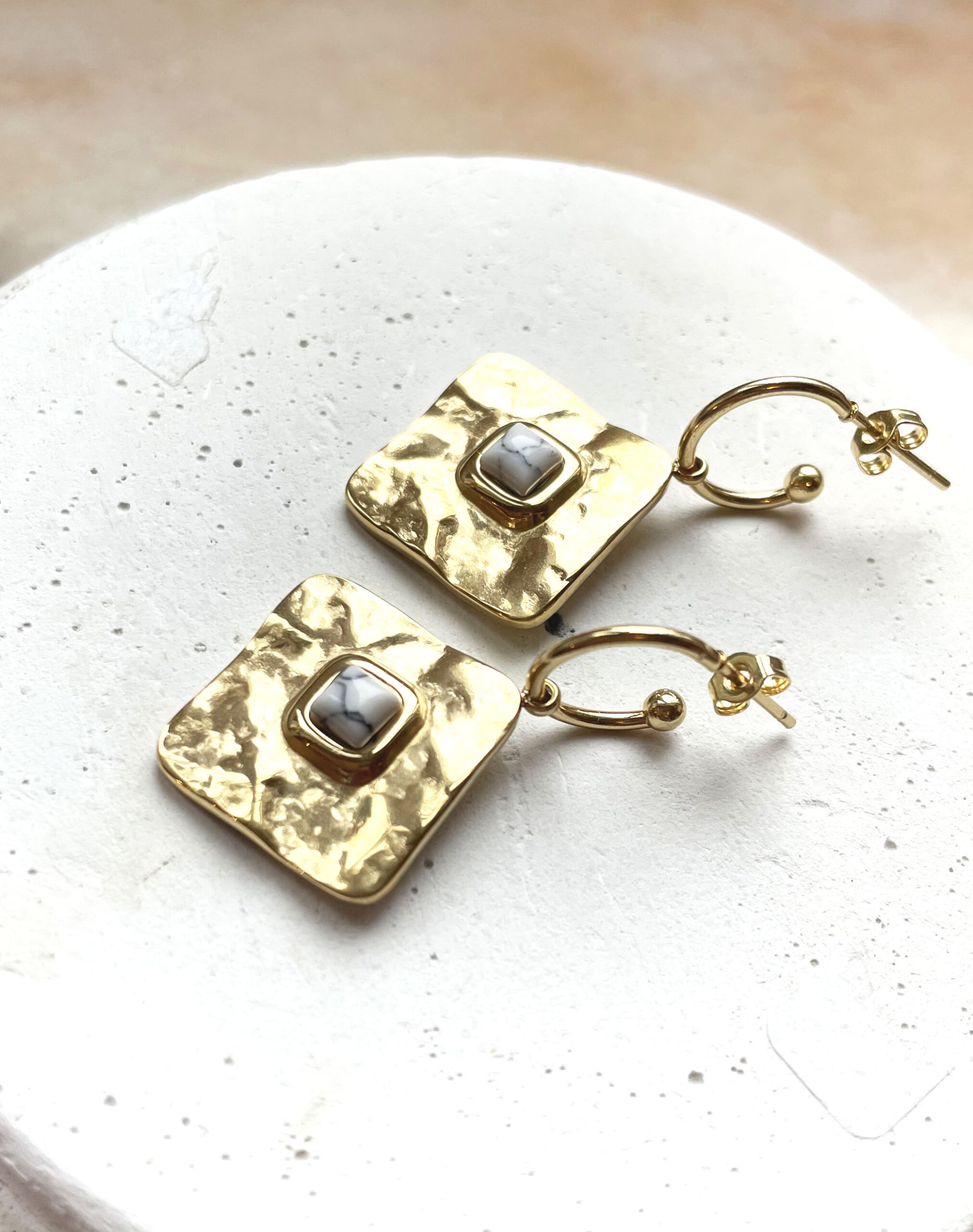 Créoles ROSALIE blanches – Image 2