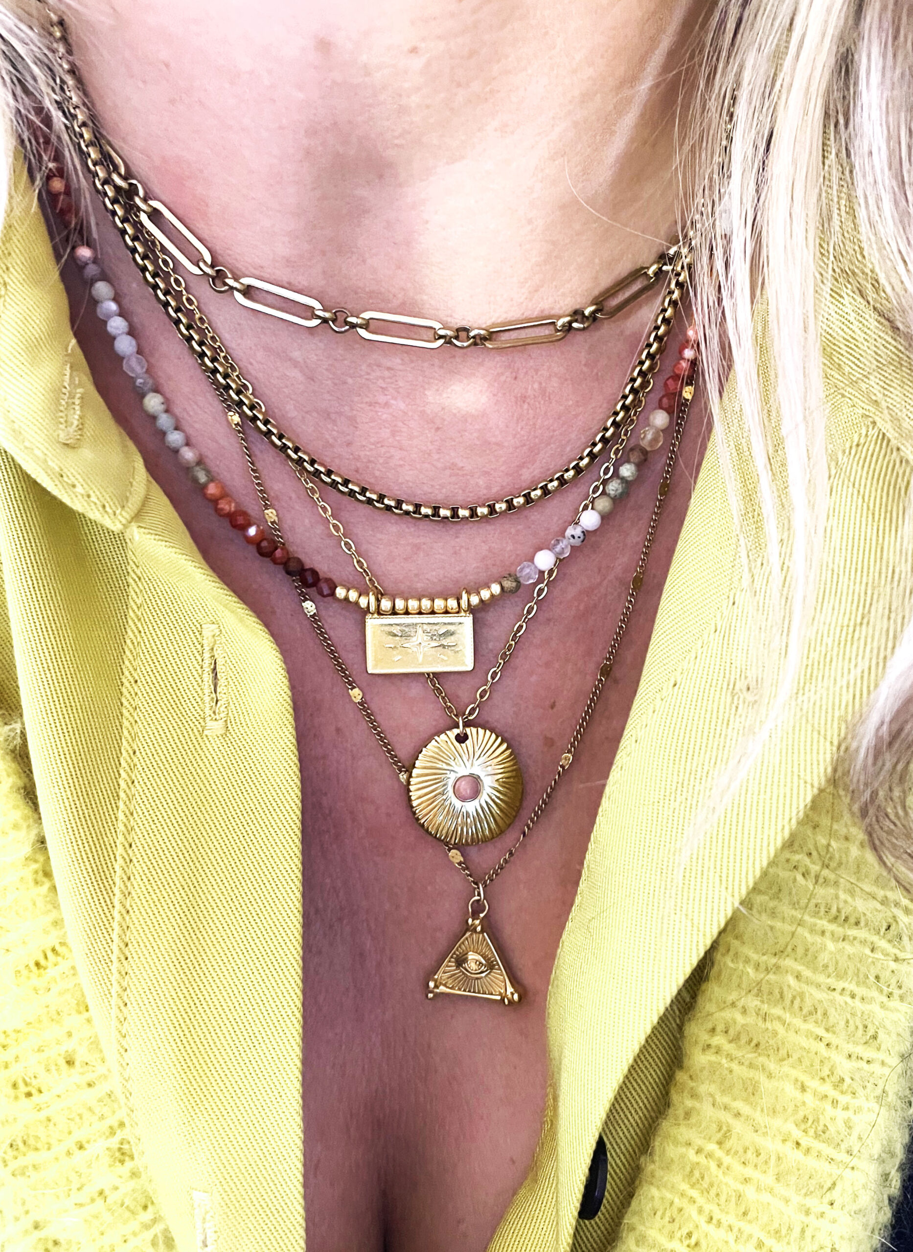 Collier CORALIE camel – Image 3