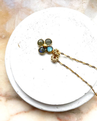 Collier PIA gris