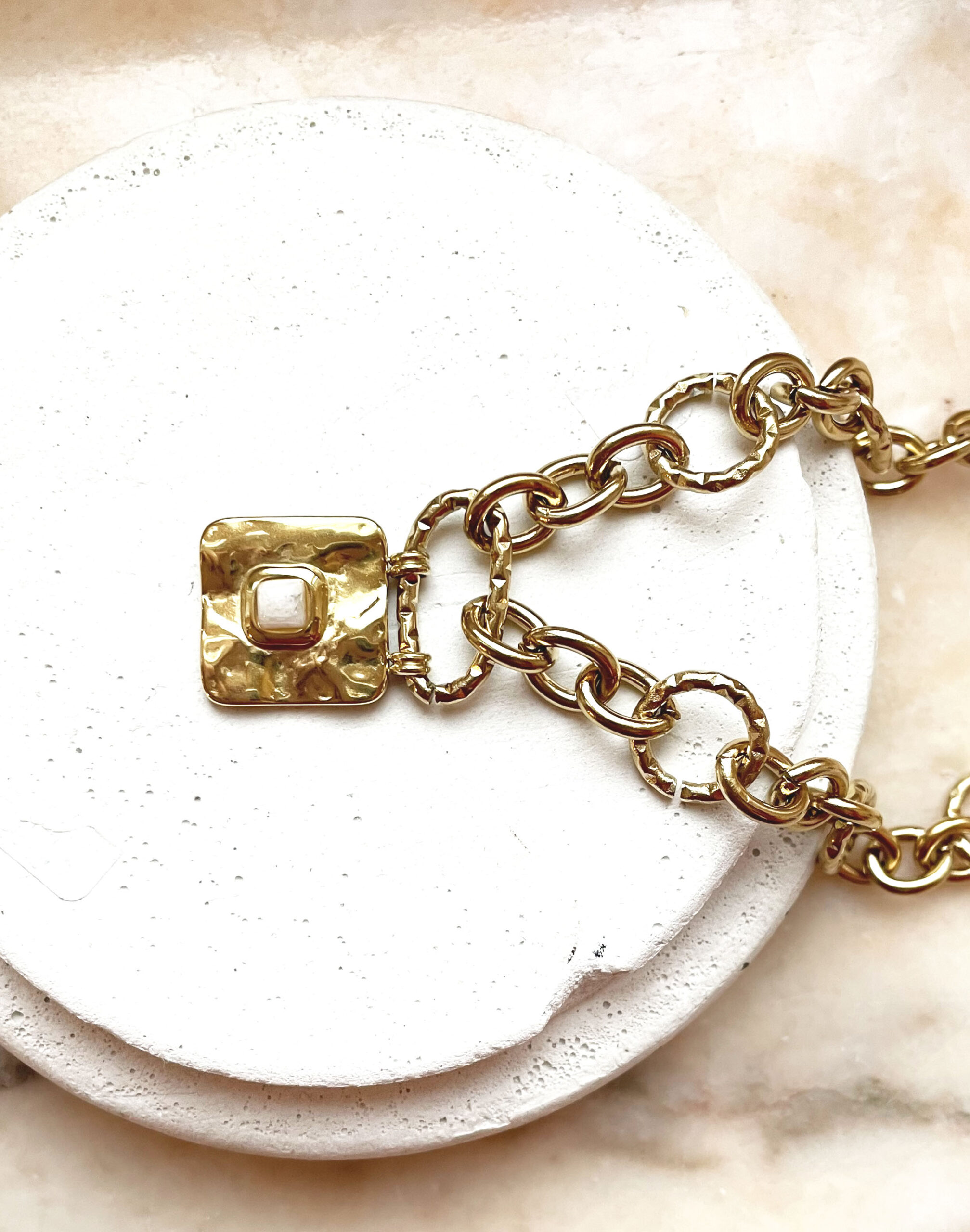 Collier RUBY blanc – Image 3