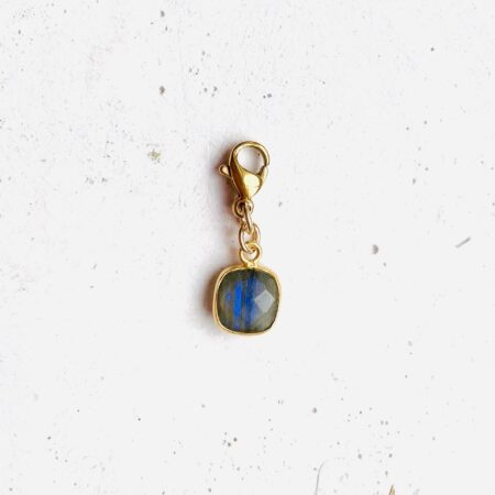 Pendentif MIA gris