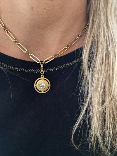 Pendentif ANI