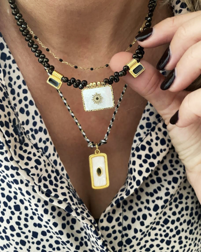 Collier JADE