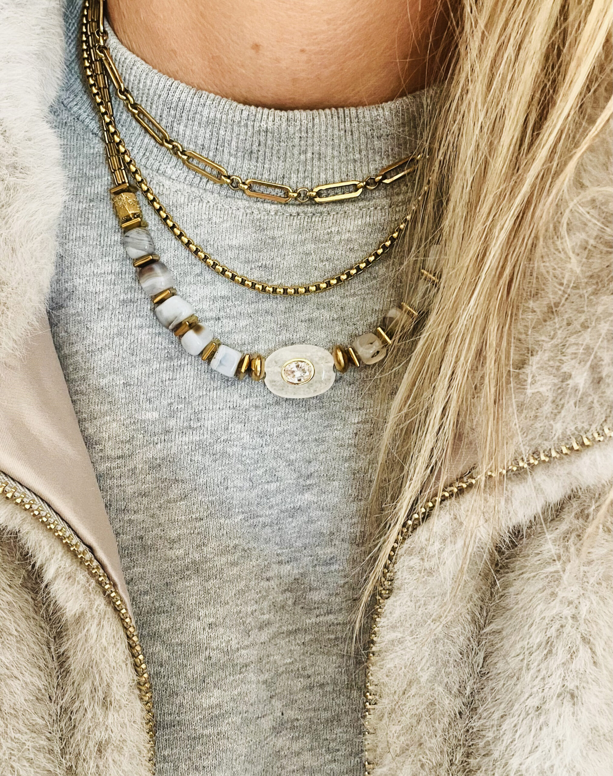 Collier AMELIE blanc