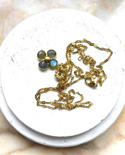 Collier PIA gris – Image 3