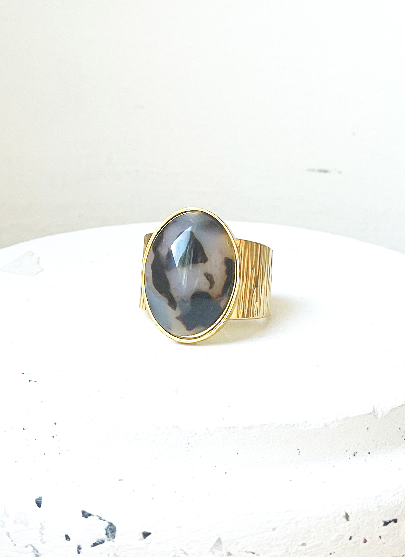 Bague LEO beige